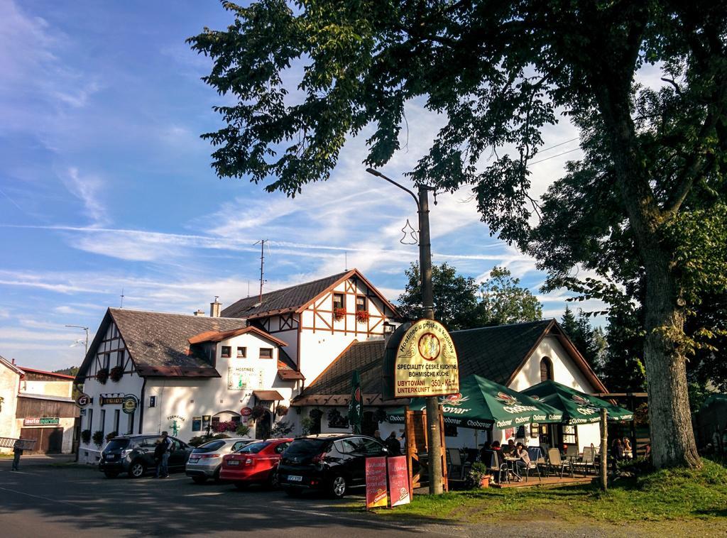 Hostinec U Pejska A Kocicky Mariënbad Buitenkant foto